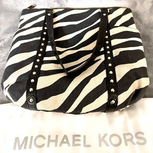 Michael Kors Bag. Excellent Condition.